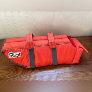 Outward Hound Life Vest